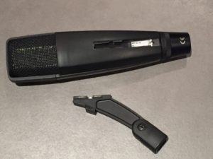 Sennheiser MD421 and its microphone mount